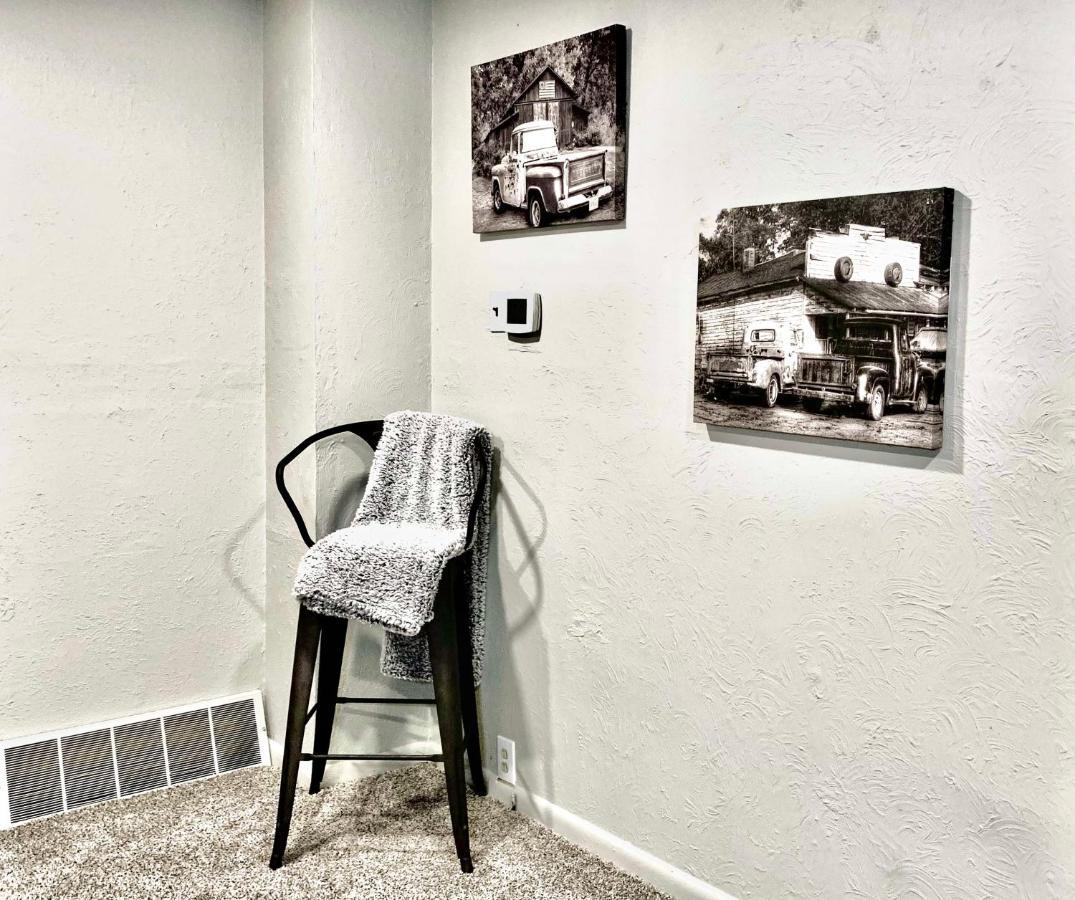 Newly Renovated Cozy Home Minutes From Broadmoor And Downtown 콜로라도스프링스 외부 사진