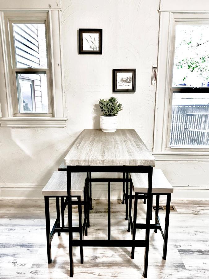 Newly Renovated Cozy Home Minutes From Broadmoor And Downtown 콜로라도스프링스 외부 사진